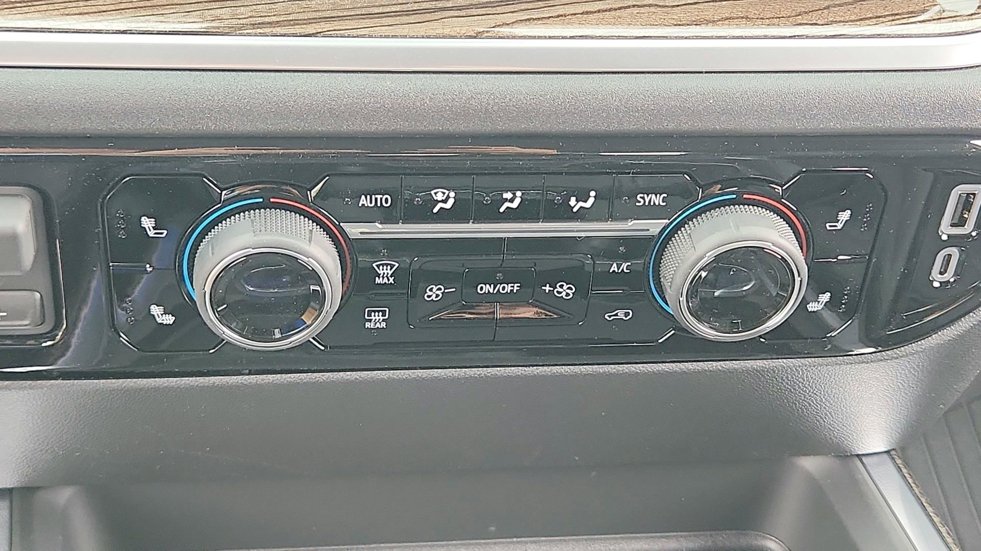 2026 Chevrolet Silverado 2500 HD LT - Photo 21