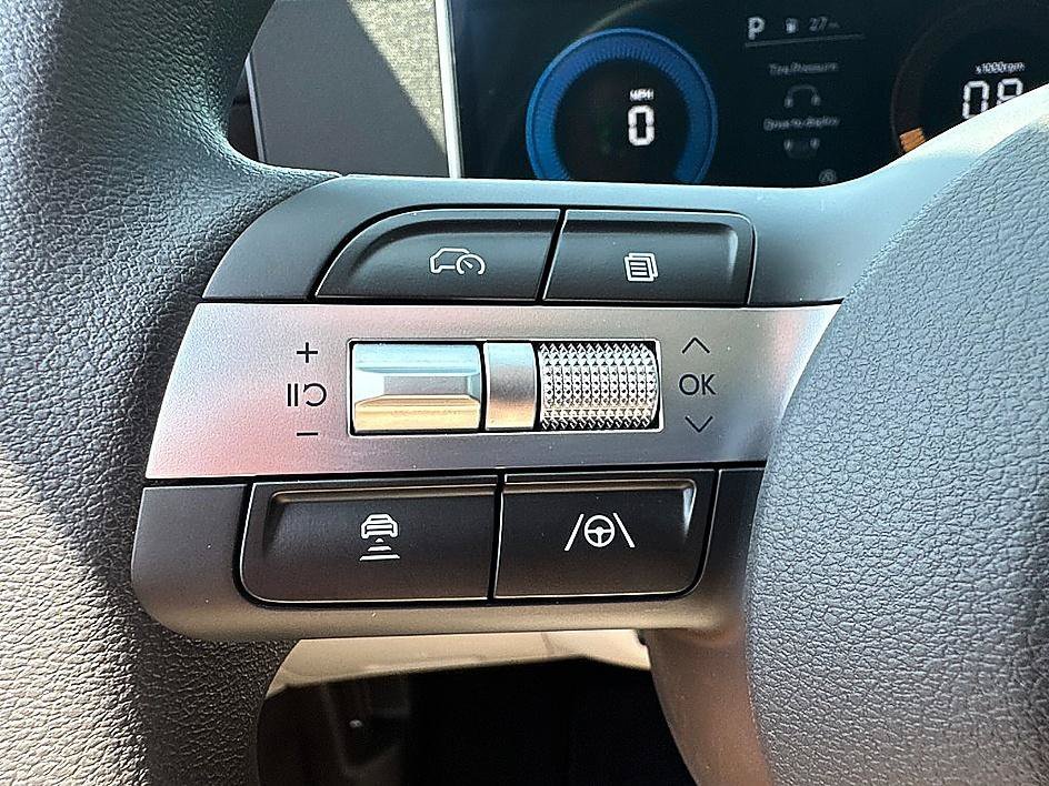 New 2026 Hampton Gray Hyundai SE FWD image 13