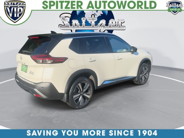 Used 2023 White Nissan SL image 9