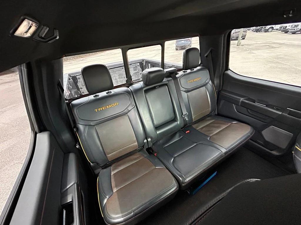 Used 2022 Antimatter Blue Metallic Ford Tremor image 31