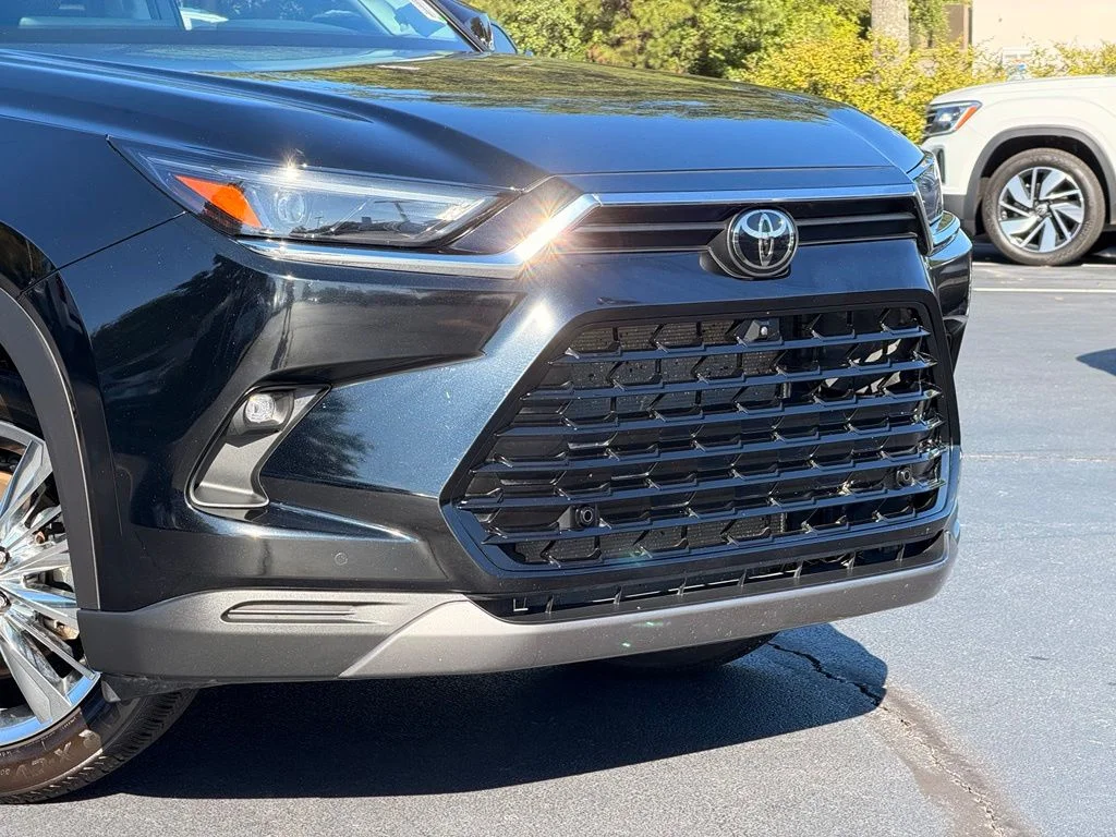 Used 2024 Black Toyota Platinum image 5