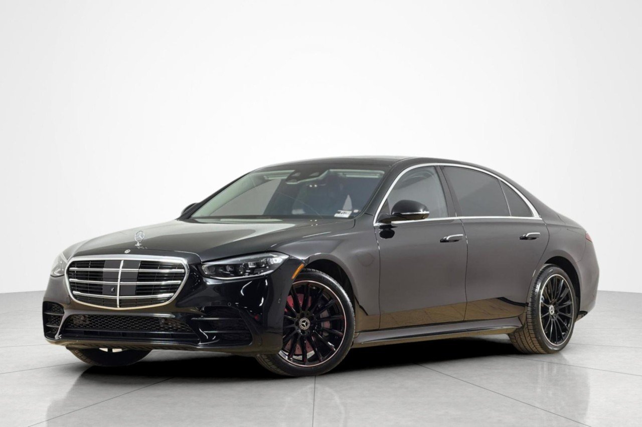 Certified Used 2022 Black Mercedes-Benz S 580 image 1