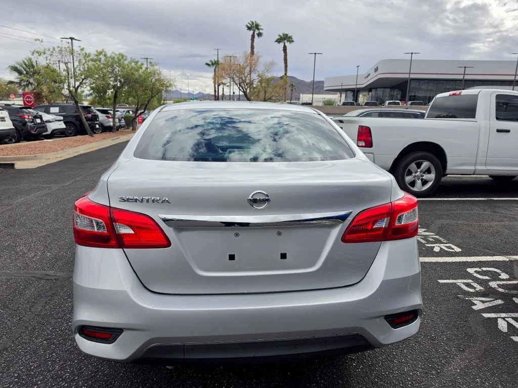 Used 2017 Silver Nissan S image 7