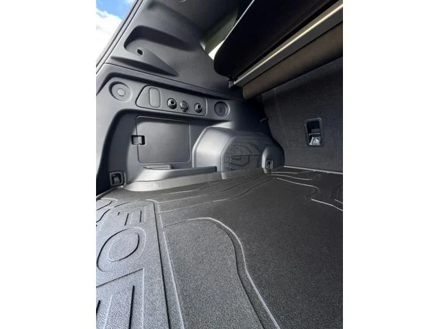 2026 Subaru Forester Touring - Photo 11