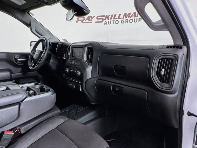 2025 Chevrolet Silverado 1500 Custom - Photo 36
