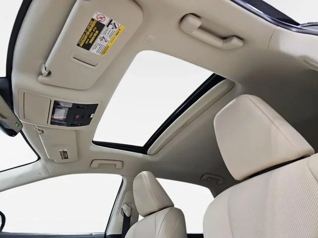 Used 2021 Black Lexus 350 image 31