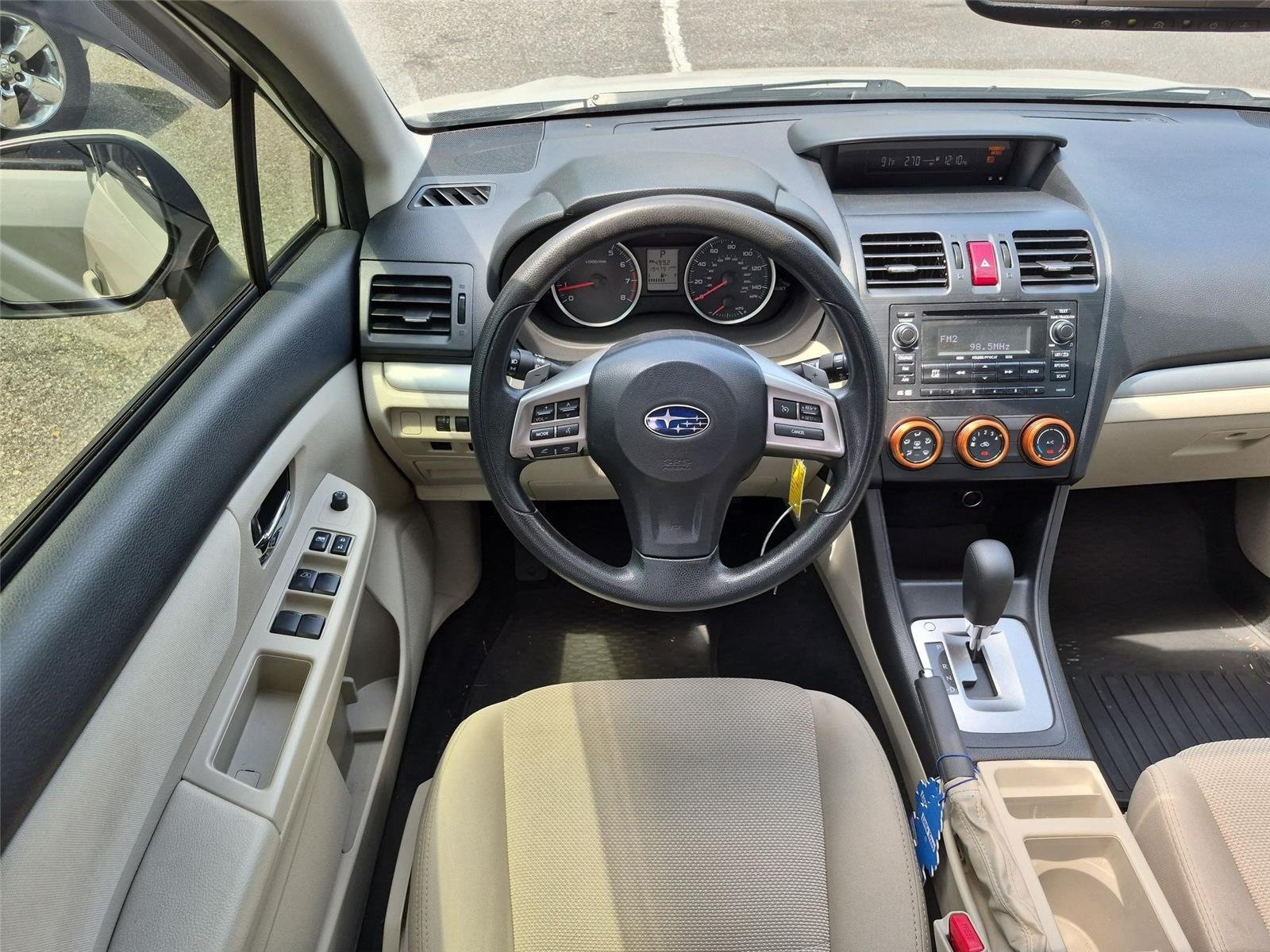 Used 2014 Satin White Pearl Subaru Premium image 32