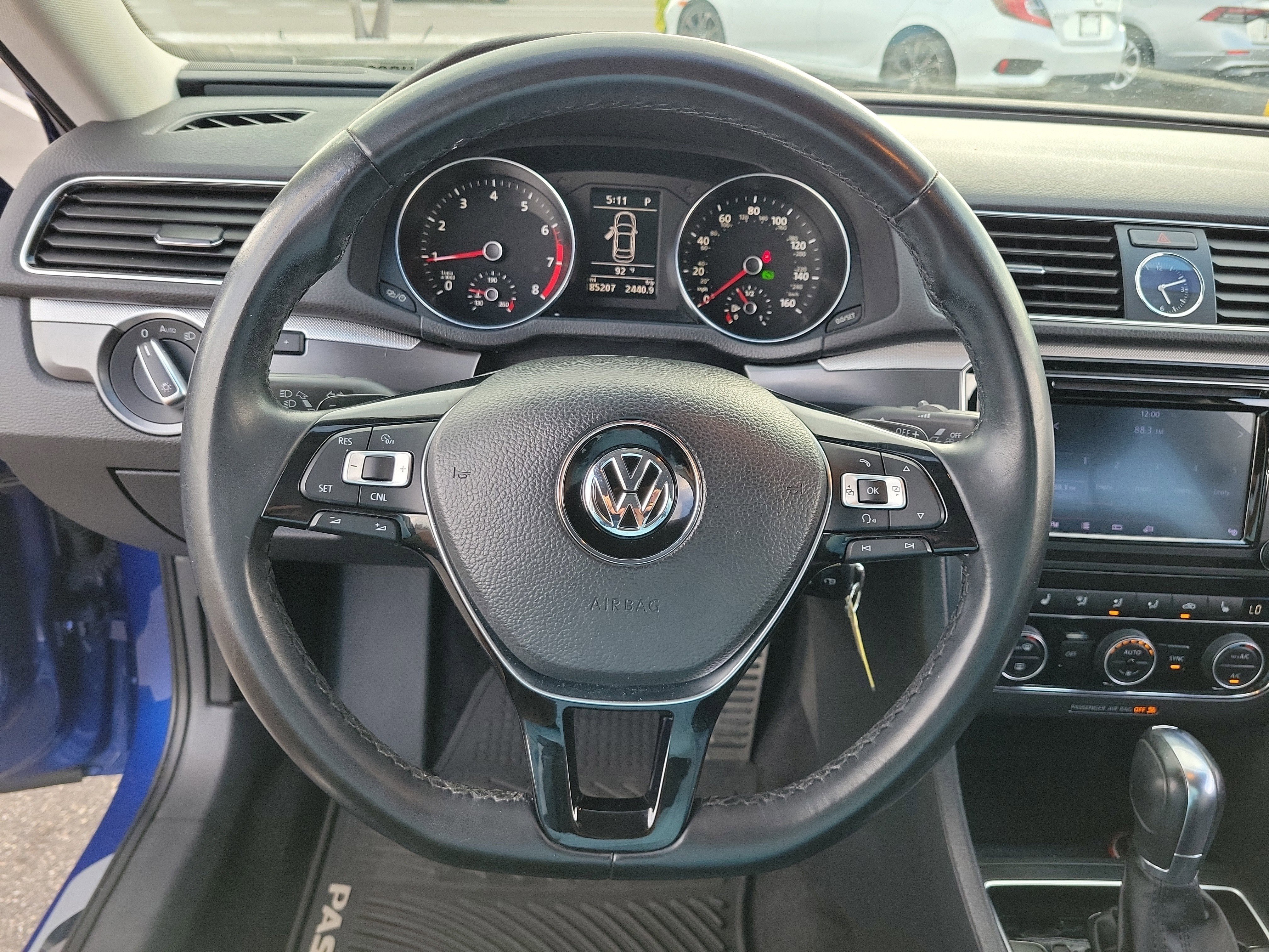 Used 2017 Reef Blue Metallic Volkswagen R-Line w/Comfort Pkg image 22