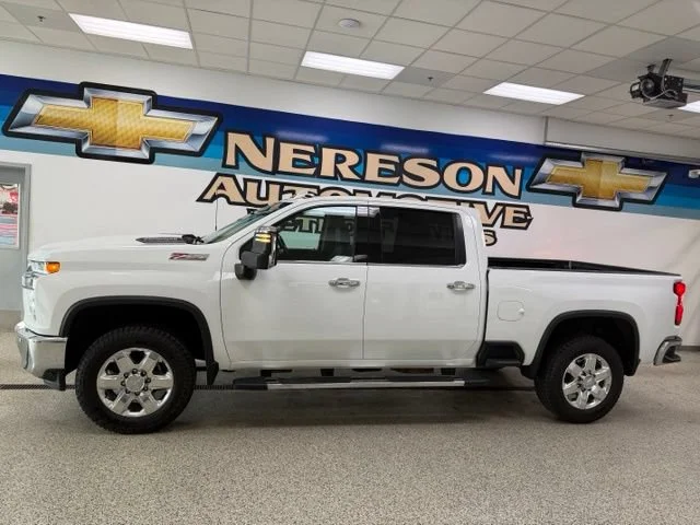 Used 2020 Chevrolet Silverado 3500HD LTZ with VIN 1GC4YUEY4LF229055 for sale in Detroit Lakes, Minnesota