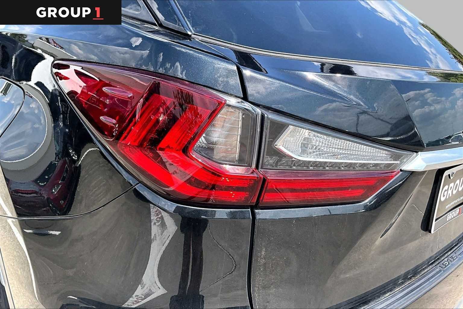 Certified Used 2022 CAVIAR Lexus  image 26