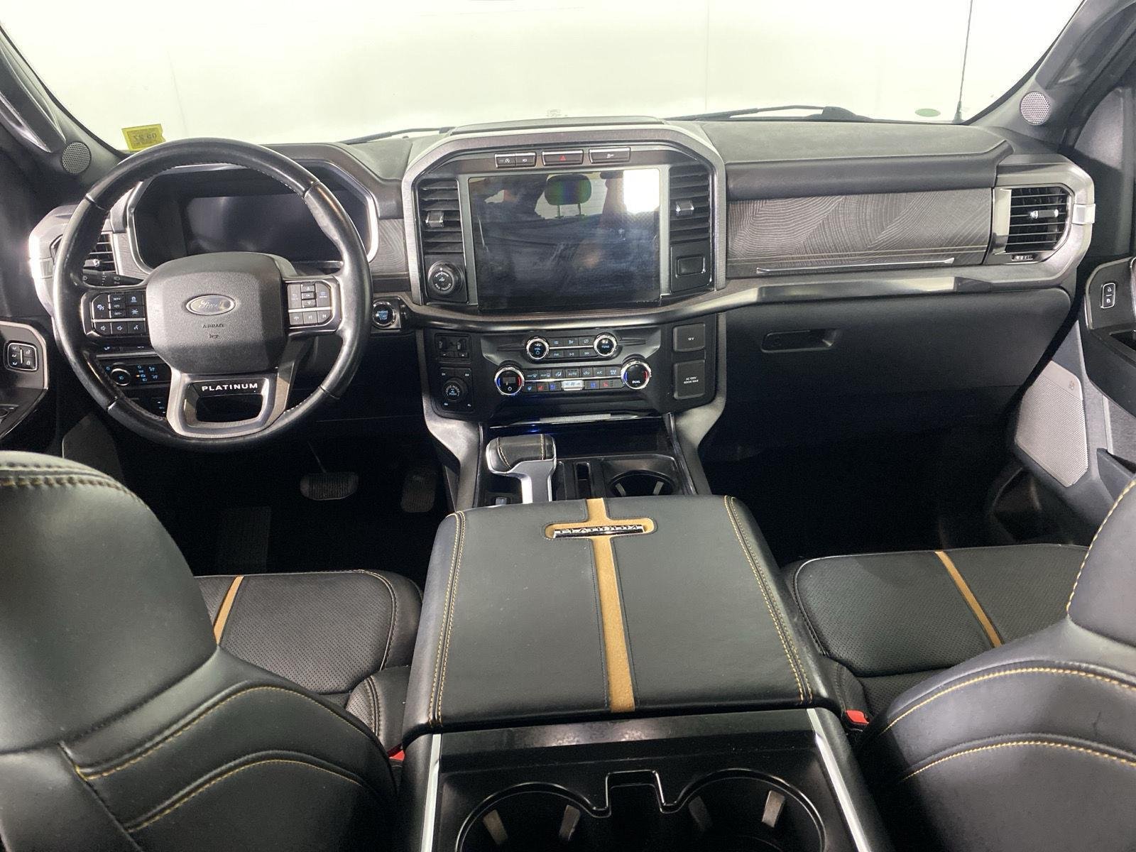 Used 2021 Smoked Quartz Metallic Tinted Clearcoat Ford Platinum image 2