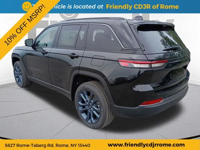 New 2026 Diamond Black Crystal Pearl-Coat Exterior Paint Jeep  image 7