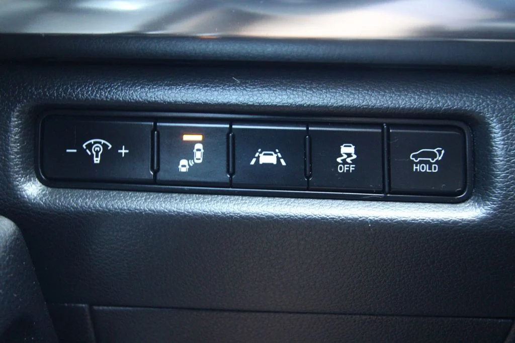 Used 2021 Silver Kia SX image 24