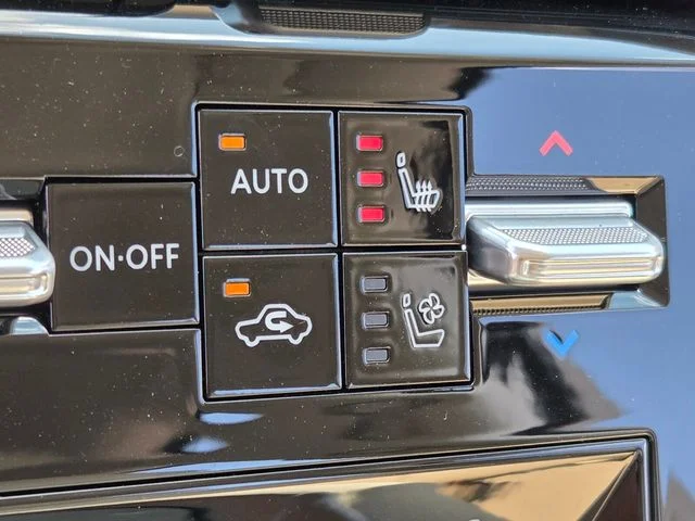 New 2026 Gun Metallic Nissan Platinum image 22
