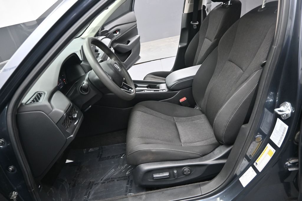 Used 2023  Honda EX image 15