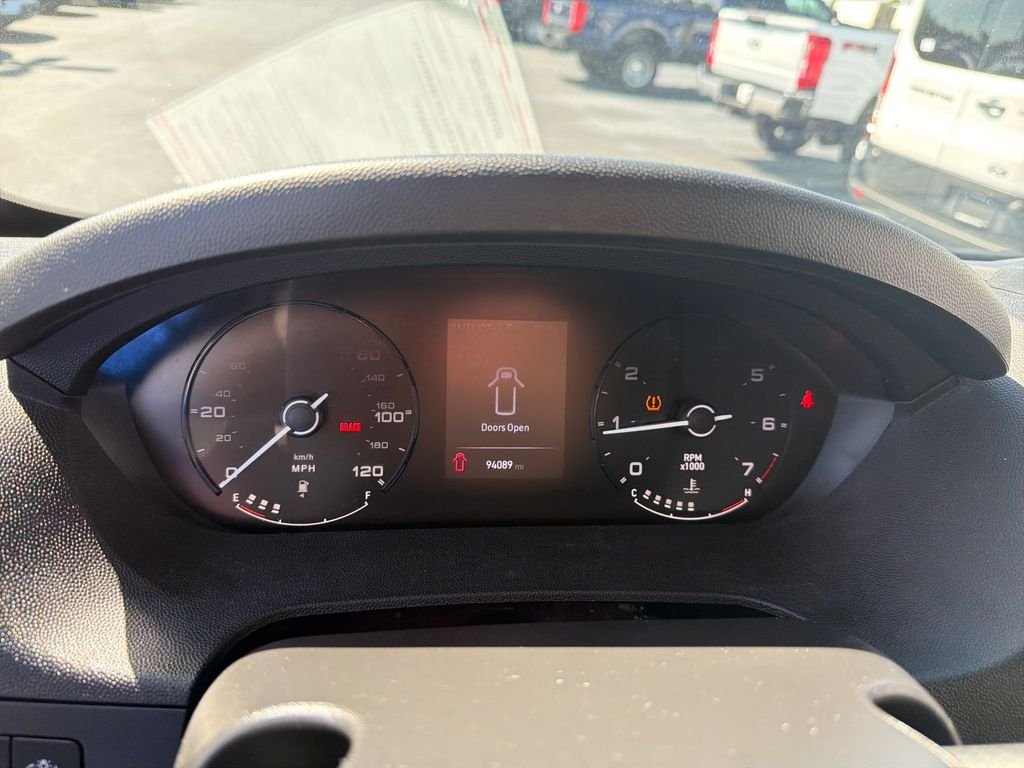 Used 2023 White Ram Low Roof image 19