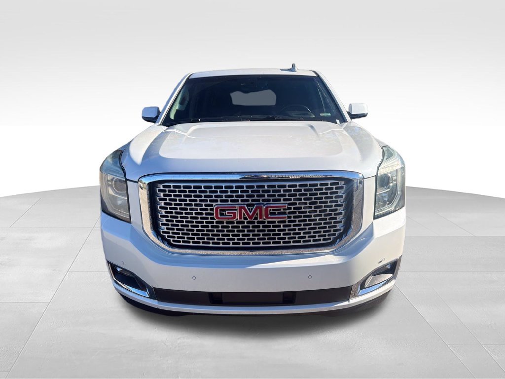 Used 2016 White GMC Denali image 8