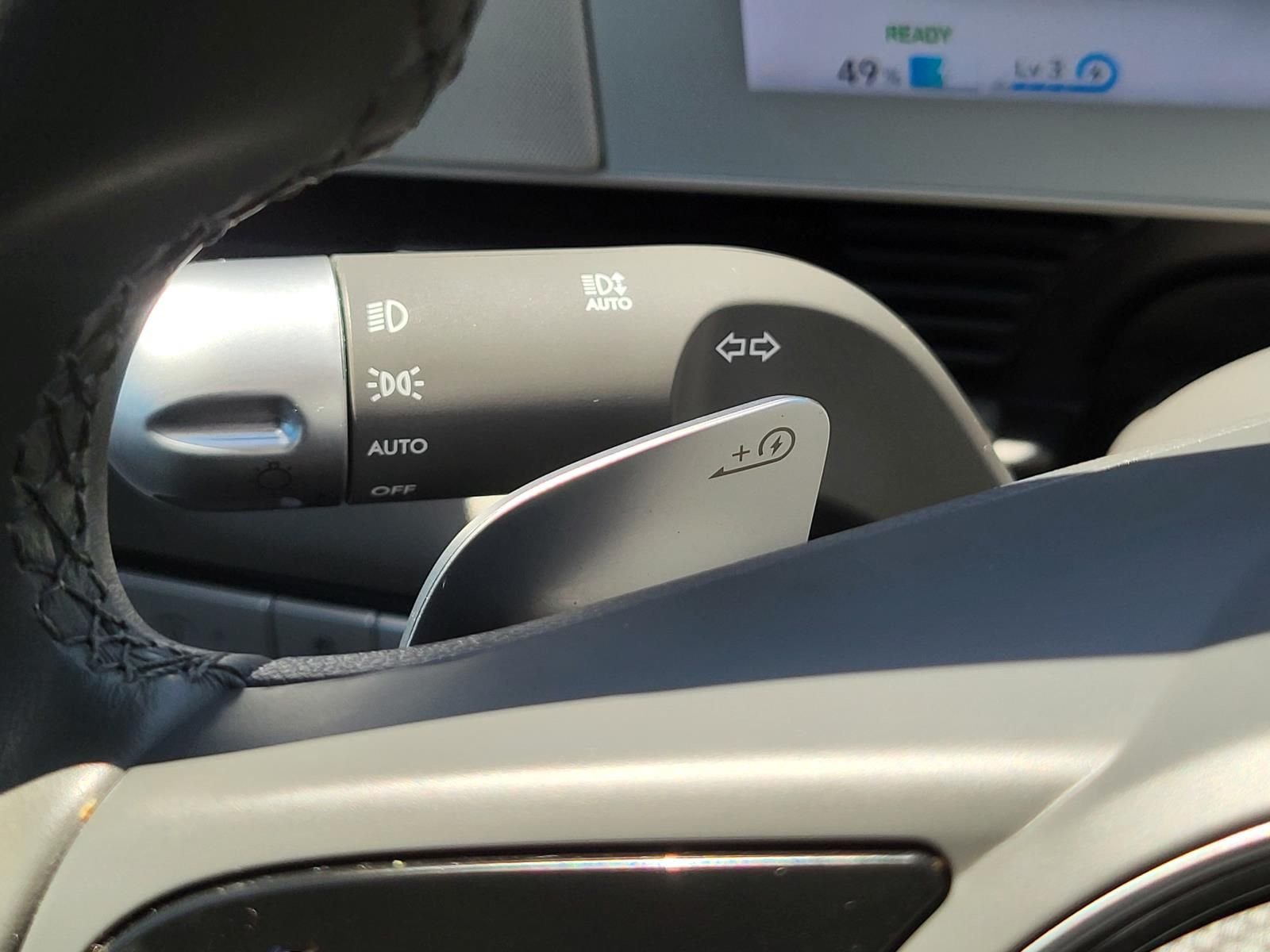 Certified Used 2024 Cyber Gray Hyundai SE image 29