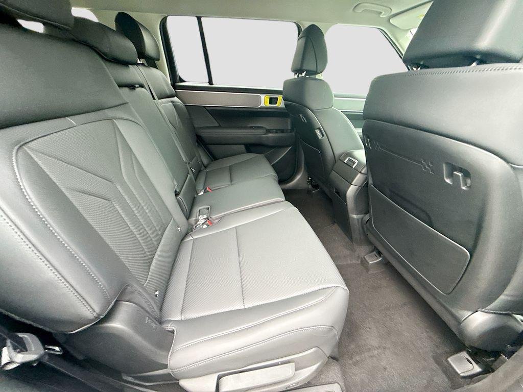 New 2026 Ecotronic Gray Hyundai SEL FWD image 19