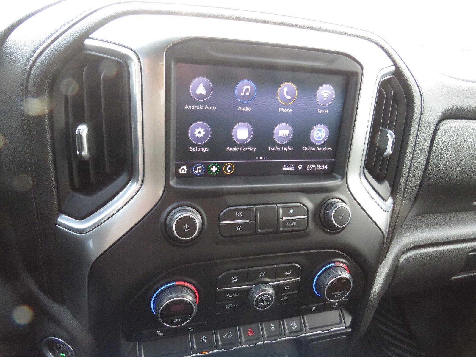 Used 2019  CHEVROLET TRUCK  image 29