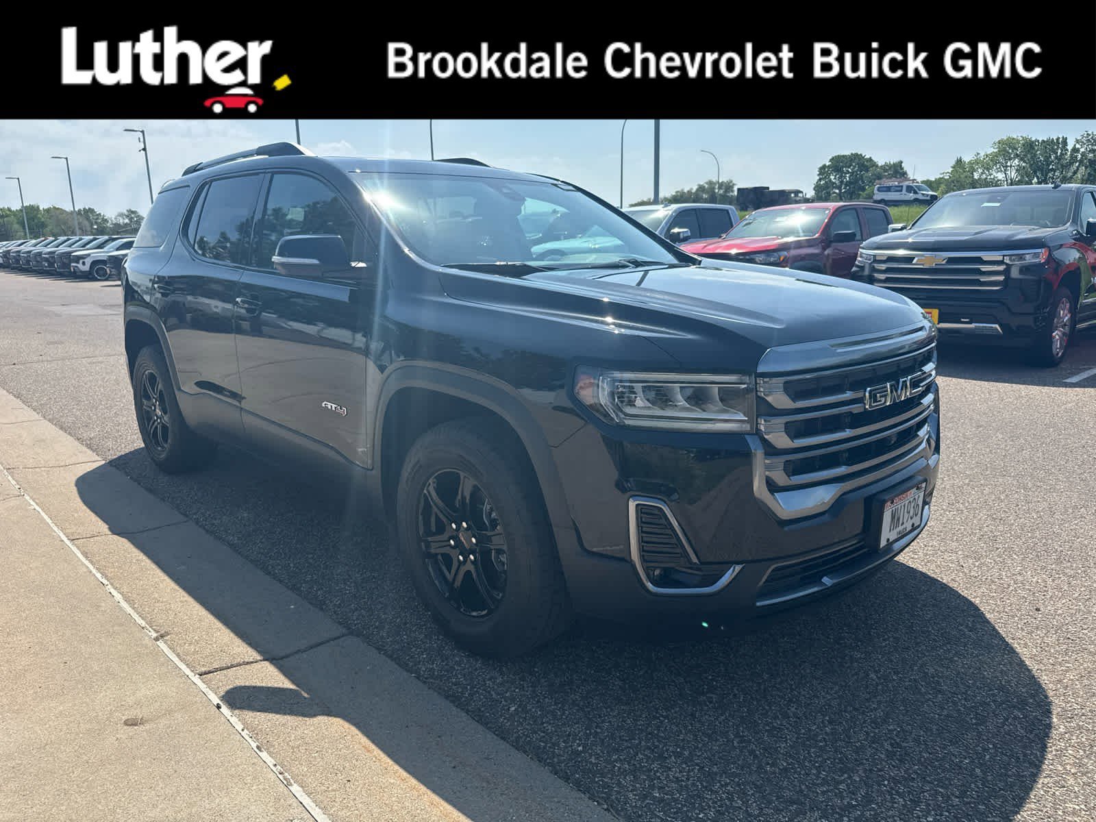 2023 GMC Acadia AT4 AWD's photo