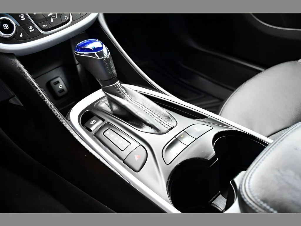 Used 2018 Silver Ice Metallic Chevrolet LT image 34