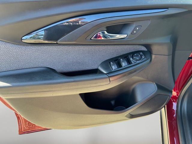 Used 2022 Crimson Chevrolet LT image 10