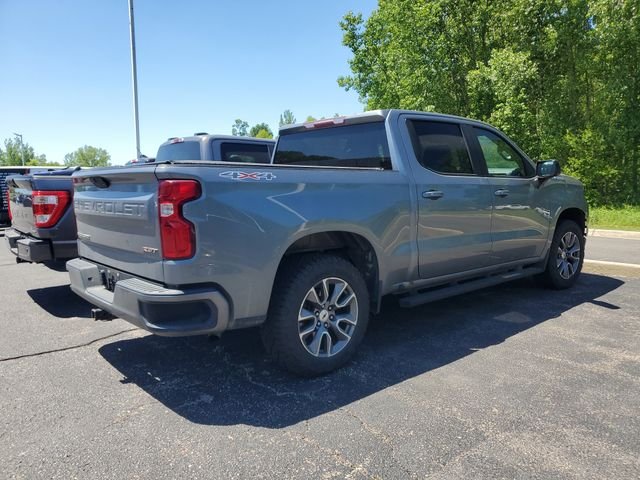 Used 2019 Gray Chevrolet RST image 4