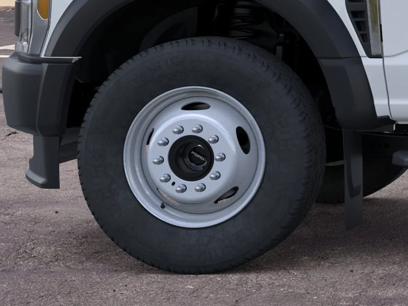 New 2026 Oxford White Ford F-600® XL image 65