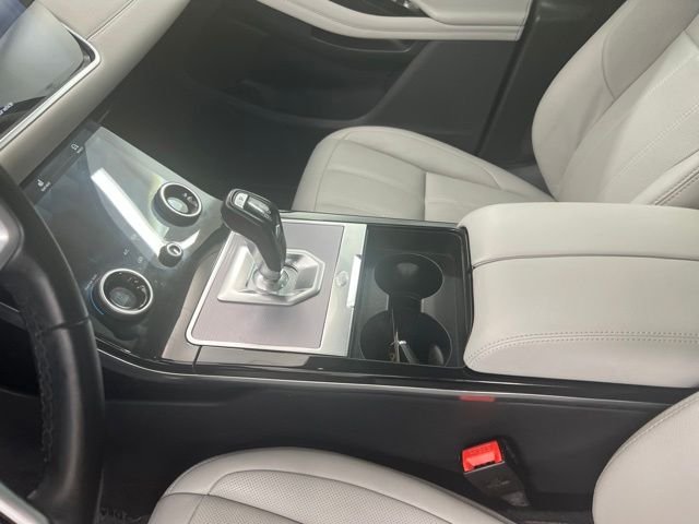 Used 2021 Silver Land Rover SE image 15