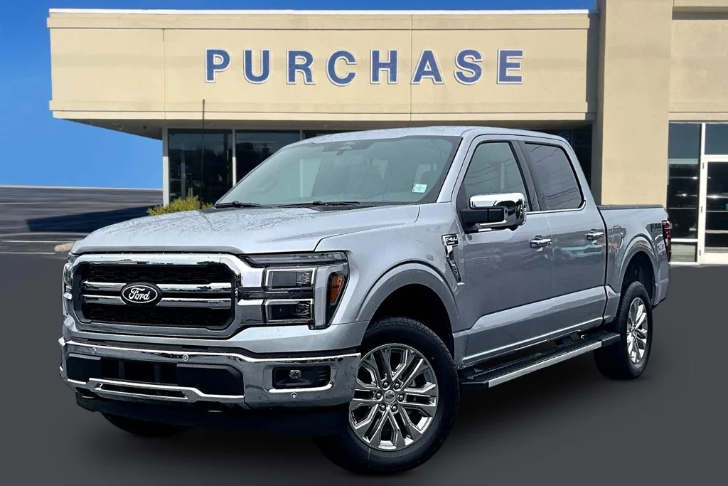 New 2026 Iconic Silver Metallic Ford Lariat® image 2