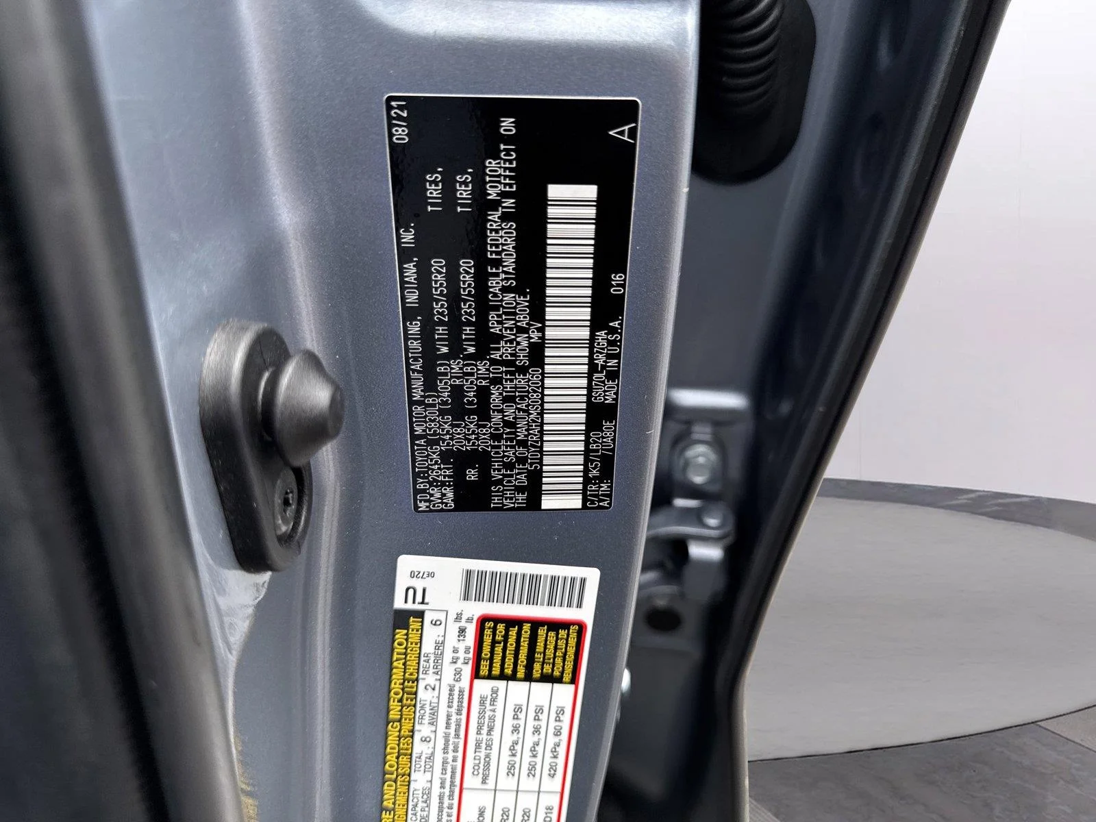 Used 2021 Moondust Toyota Limited image 41