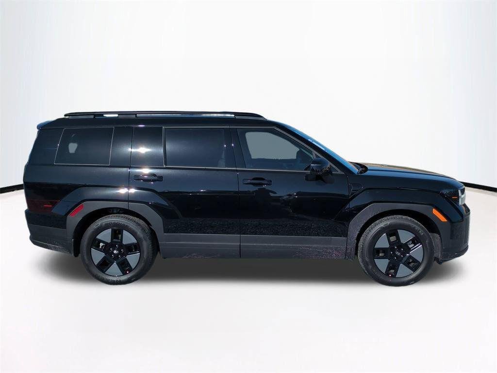 New 2026 Black Hyundai SEL image 4