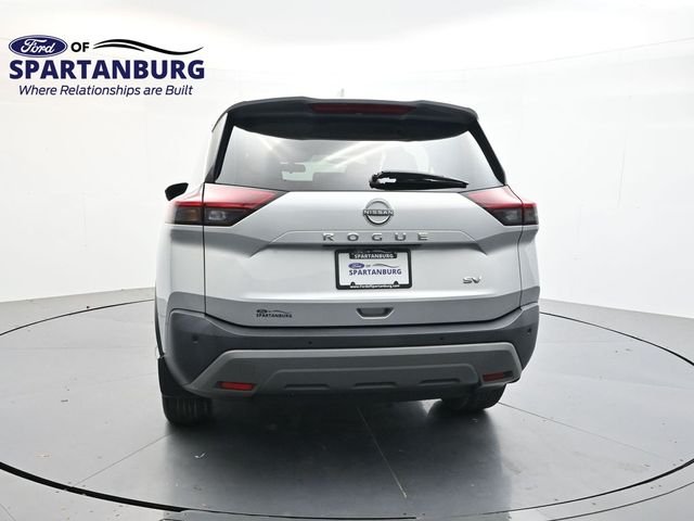 Used 2023 Brilliant Silver Metallic Nissan SV image 5