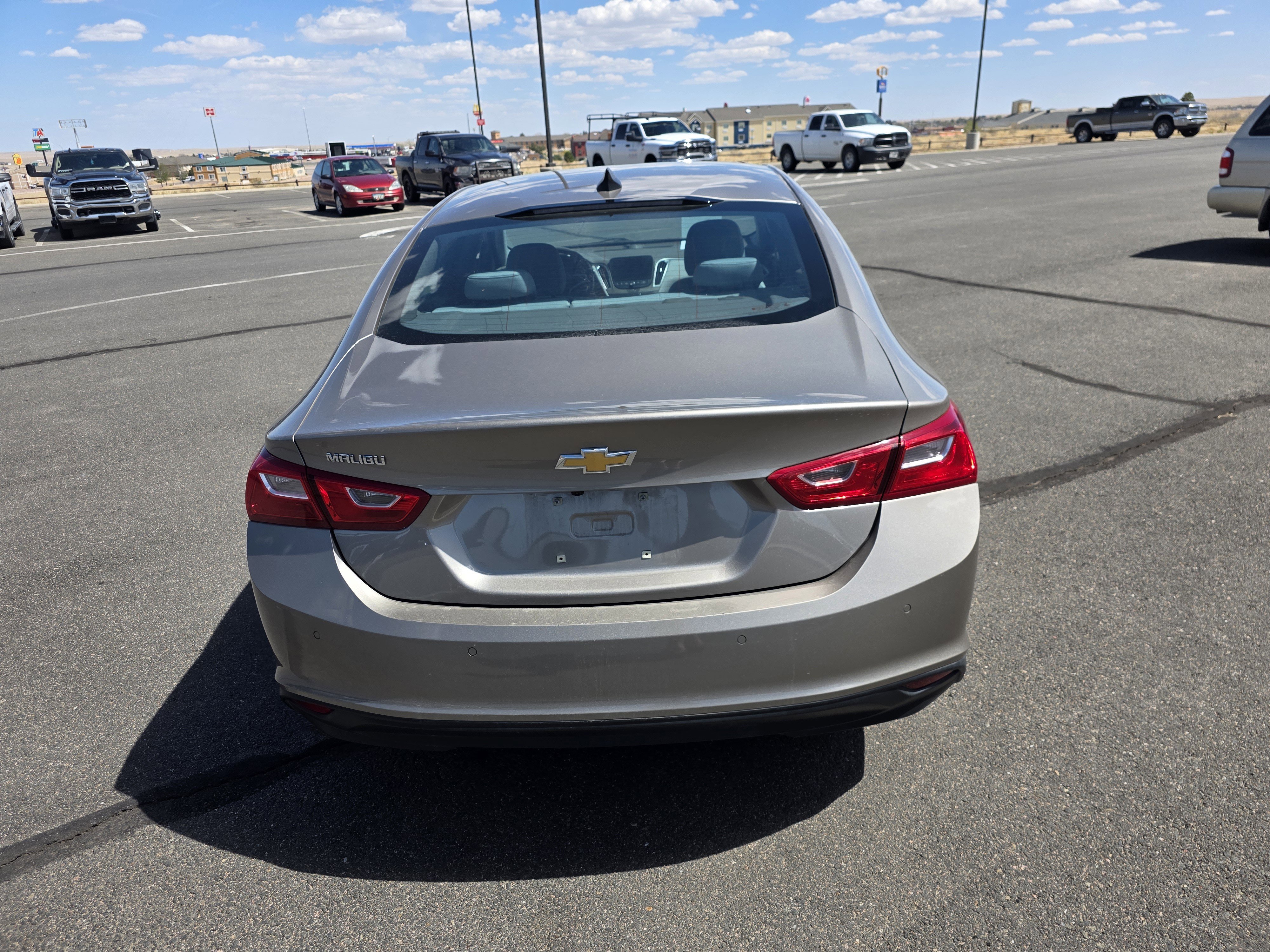 Used 2022 Gray Chevrolet LS image 7