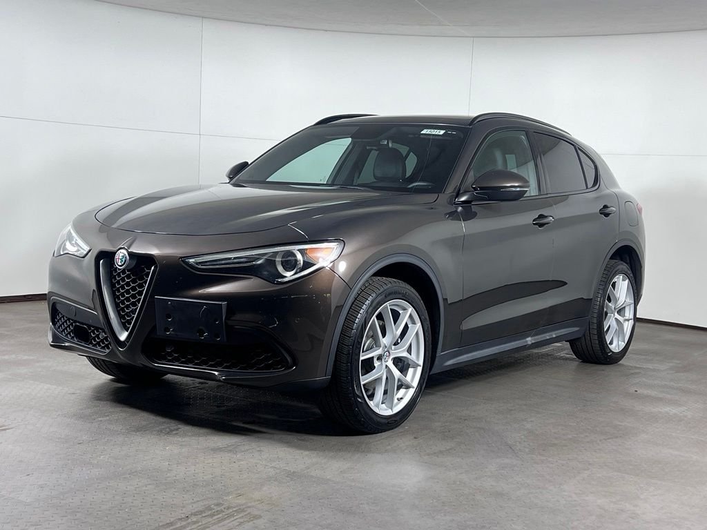 2019 Alfa Romeo Stelvio Ti Sport AWD's photo
