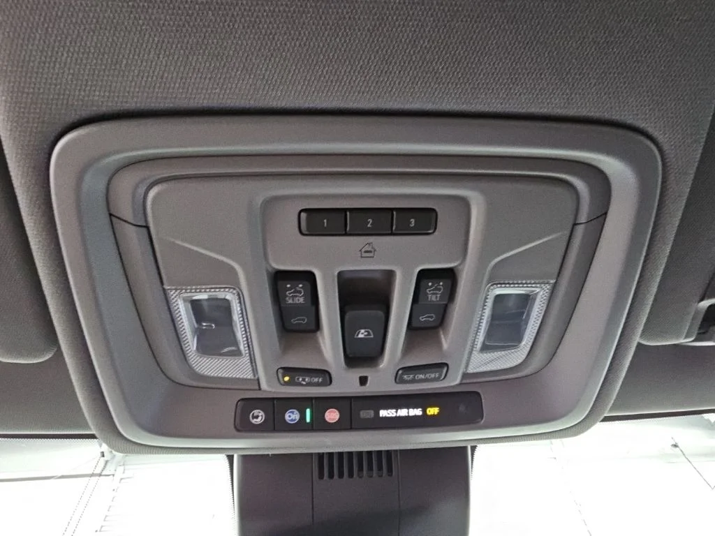 2026 GMC Sierra 1500 SLT - Photo 24