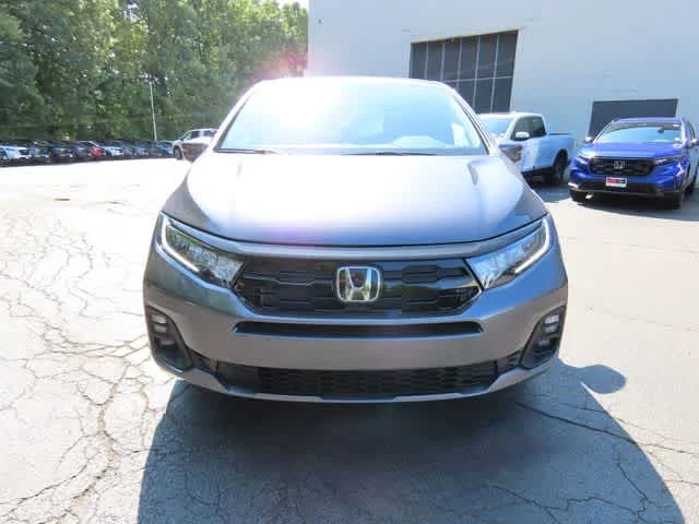 New 2026 Modern Steel Metallic Honda Touring image 6