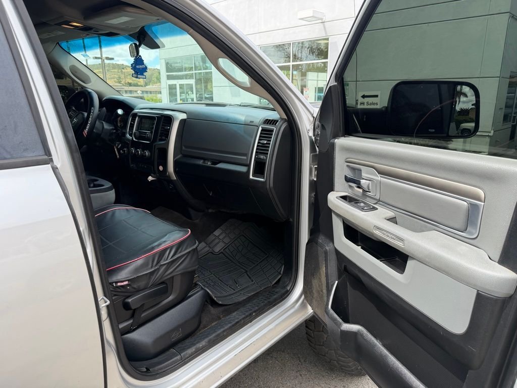 Used 2017 Silver Ram SLT image 18