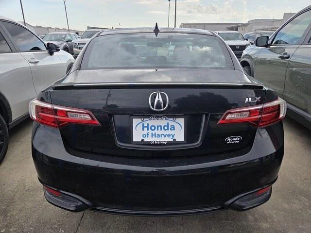 Used 2016 Crystal Black Pearl Acura w/Premium/A-SPEC Pkg image 5