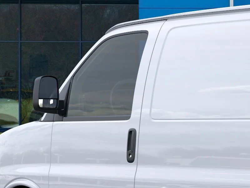 2027 Chevrolet Express Cargo Work Van - Photo 18
