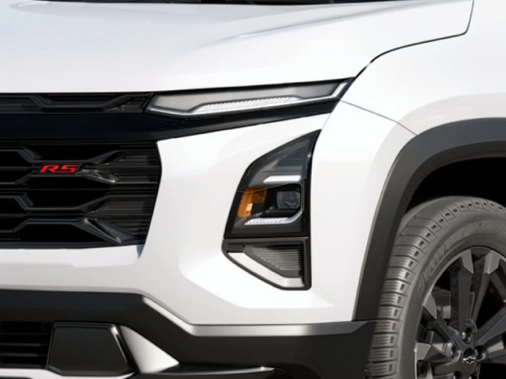 New 2027 Polar White Tricoat Chevrolet RS image 5