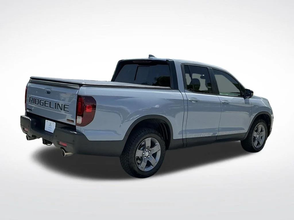 Used 2025  Honda TrailSport image 13
