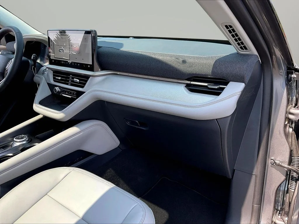 New 2026 Carbonized Gray Metallic Ford Active image 30
