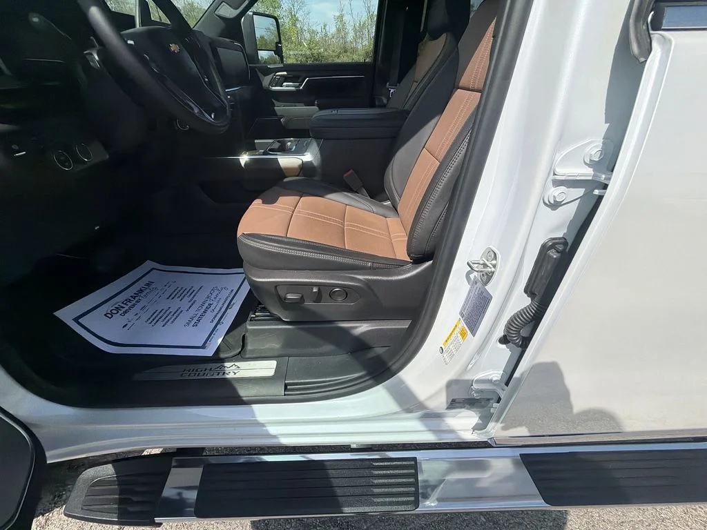 Used 2024 Beige Chevrolet High Country image 12