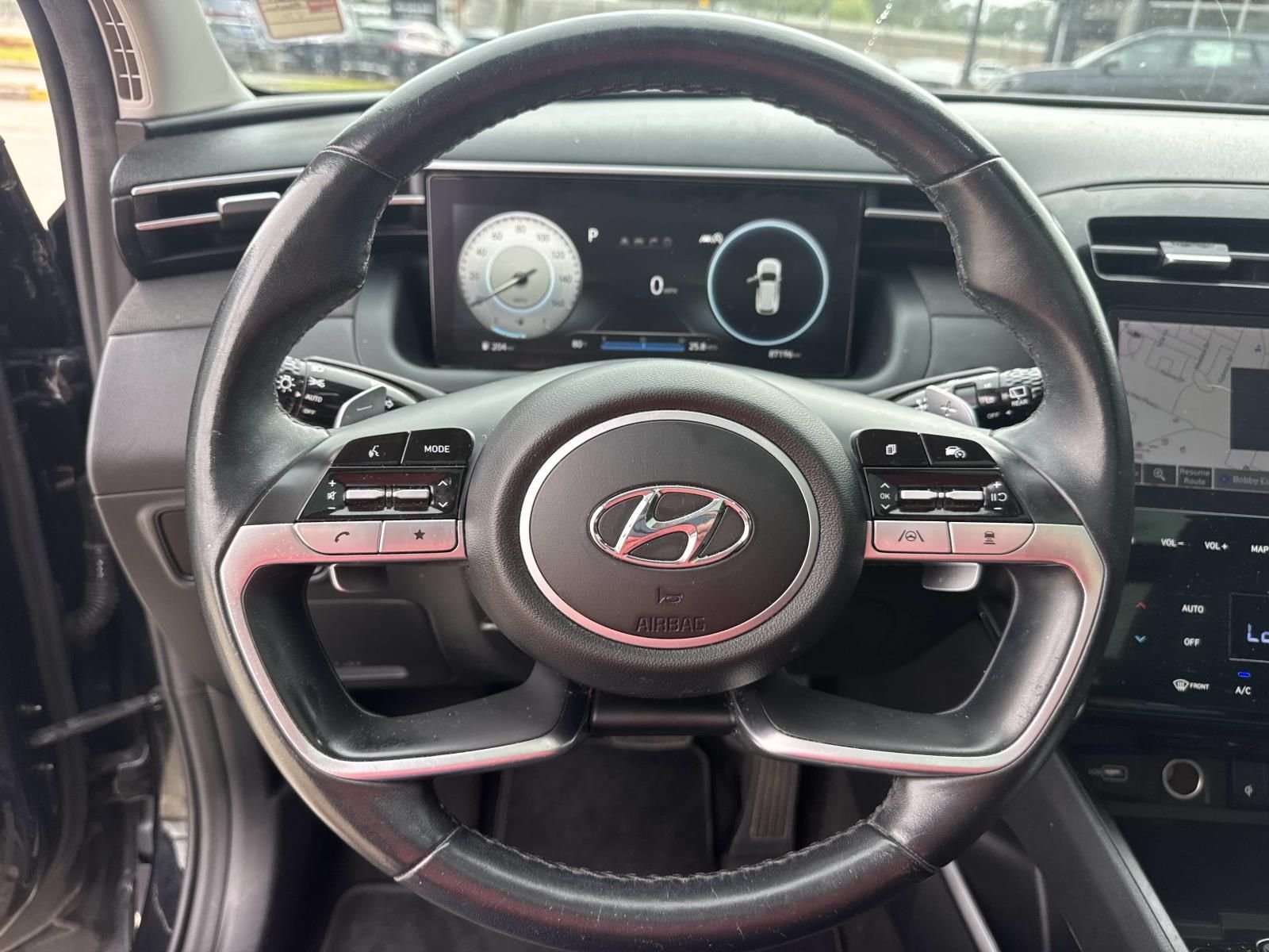 Used 2022 Black Hyundai Limited image 21