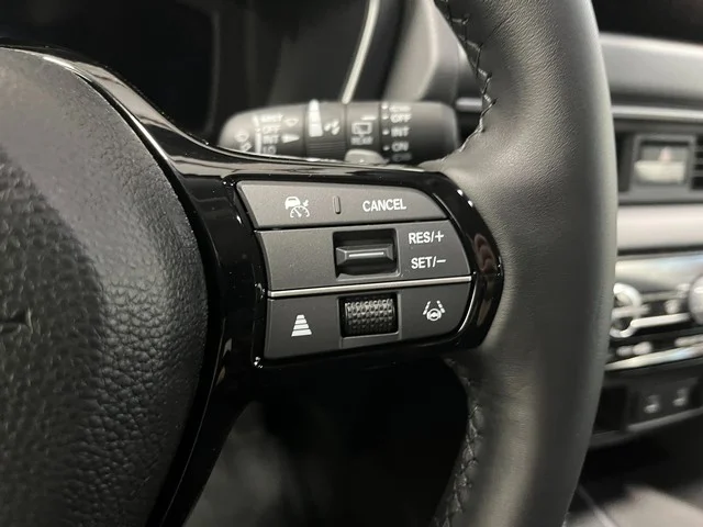 New 2026 Sonic Gray Pearl Honda EX-L image 18