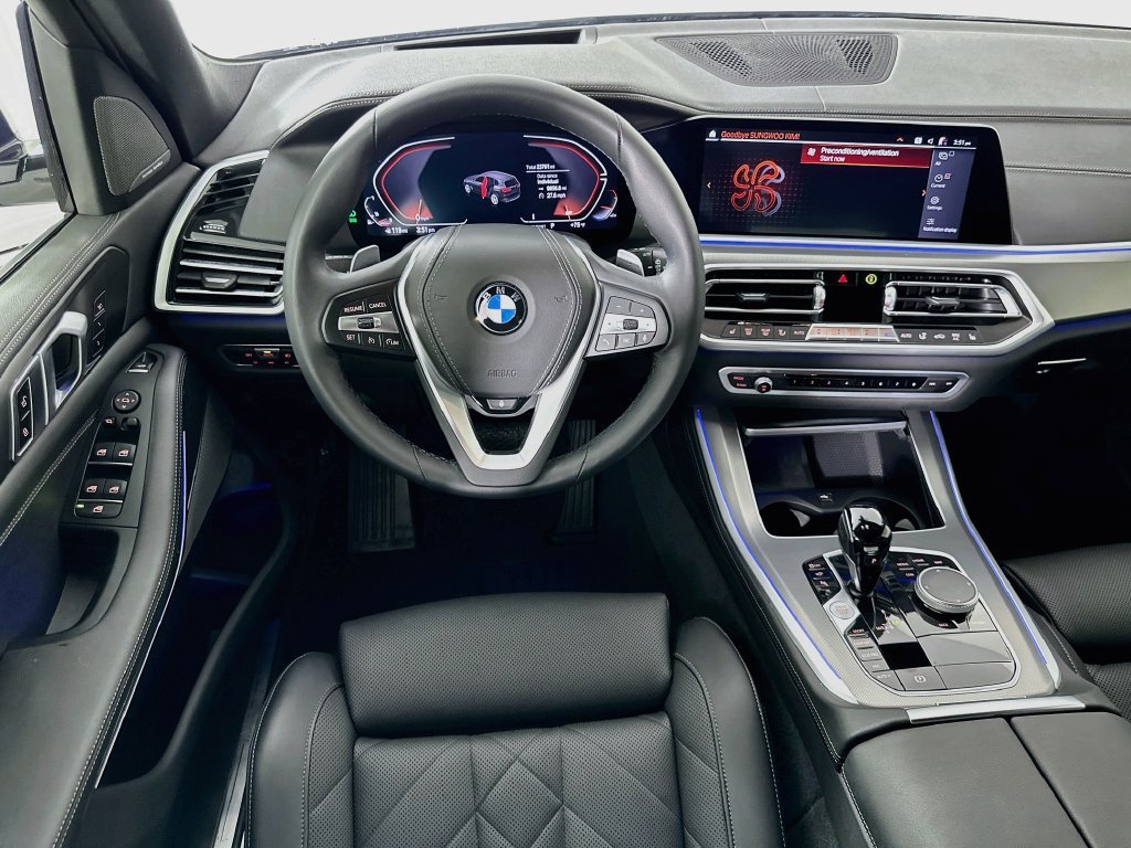 Certified Used 2023 Alpine White BMW xDrive40i image 23