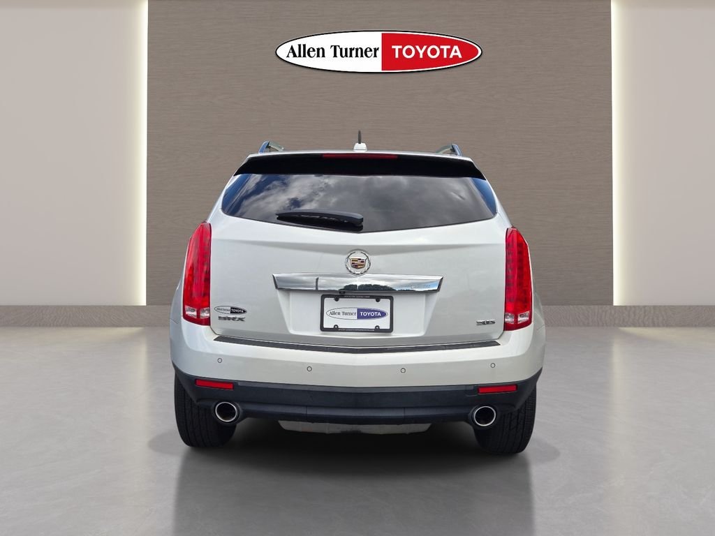 Used 2015 White Cadillac Luxury image 7