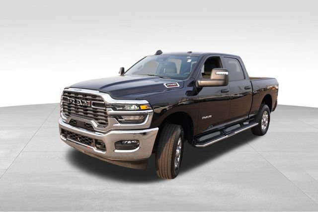 Used 2025 Diamond Black Crystal Pearlcoat Ram Big Horn image 11